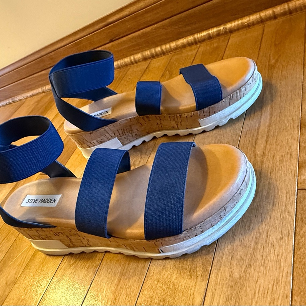 Steve Madden Blue Strap Platform Sandals